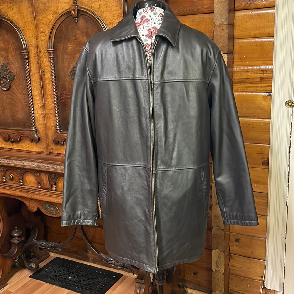 Danier Men’s Genuine Leather Fall Winter Jacket Size M